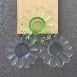 Retro Glass Flower Candle Holder 🕯